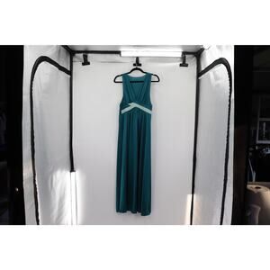 Vintage Green 1970s Evening Nightgown